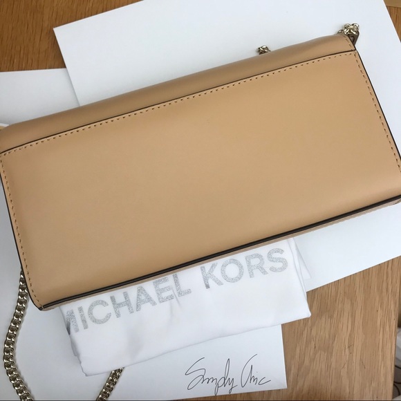 LAST 1 ⭐️ New MK Mott Crossbody clutch butternut - Picture 5 of 8